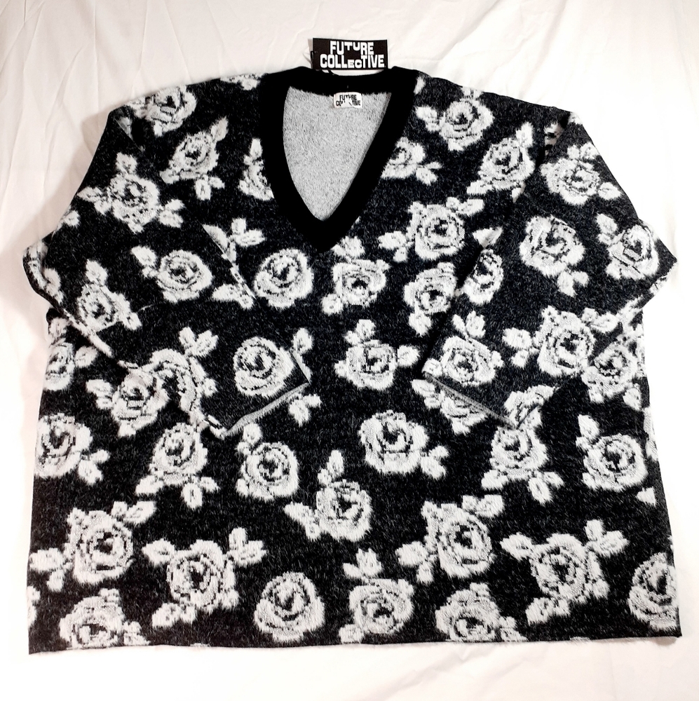 Black and White Floral V-Neck Sweater